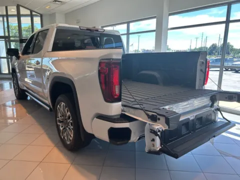 More photos of 2026 GMC Sierra 1500 Denali Ultimate at Graff Chevrolet GMC of Michigan City, IN