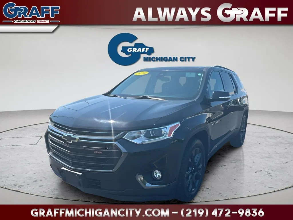Black 2020 Chevrolet Traverse RS for sale in Michigan City, IN