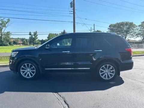 Photos of 2017 Ford Explorer Limited for sale in Michigan City, IN at Graff Chevrolet GMC of Michigan City