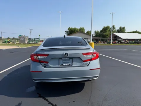 More photos of 2022 Honda Accord Hybrid Sport at Graff Chevrolet GMC of Michigan City, IN