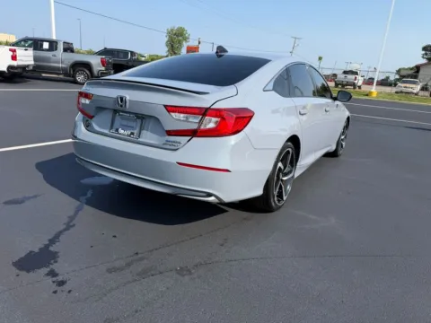 More photos of 2022 Honda Accord Hybrid Sport at Graff Chevrolet GMC of Michigan City, IN