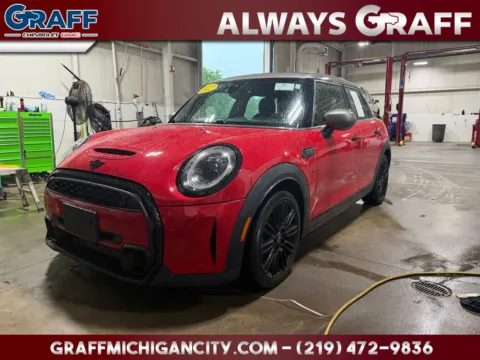 Red 2022 MINI Cooper S Classic for sale in Michigan City, IN