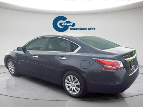 More photos of 2015 Nissan Altima 2.5 S at Graff Chevrolet GMC of Michigan City, IN