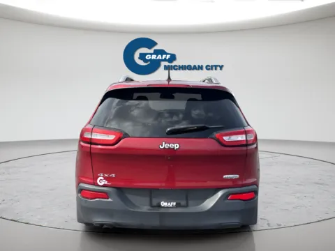 Photos of 2016 Jeep Cherokee Latitude for sale in Michigan City, IN at Graff Chevrolet GMC of Michigan City