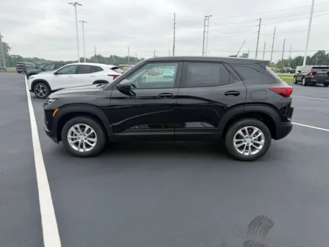Photos of 2026 Chevrolet TrailBlazer LS for sale in Michigan City, IN at Graff Chevrolet GMC of Michigan City