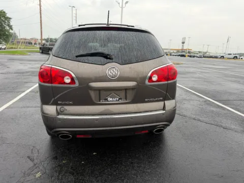 More photos of 2011 Buick Enclave CXL at Graff Chevrolet GMC of Michigan City, IN