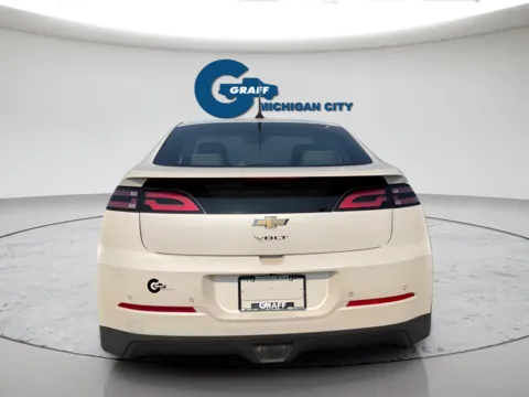 More photos of 2013 Chevrolet Volt at Graff Chevrolet GMC of Michigan City, IN