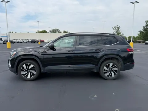 Photos of 2026 Volkswagen Atlas 2.0T SE w/Technology for sale in Michigan City, IN at Graff Chevrolet GMC of Michigan City