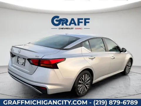 More photos of 2024 Nissan Altima 2.5 SV at Graff Chevrolet GMC of Michigan City, IN