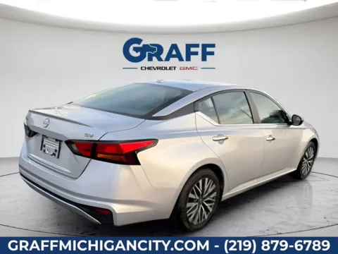 More photos of 2024 Nissan Altima 2.5 SV at Graff Chevrolet GMC of Michigan City, IN