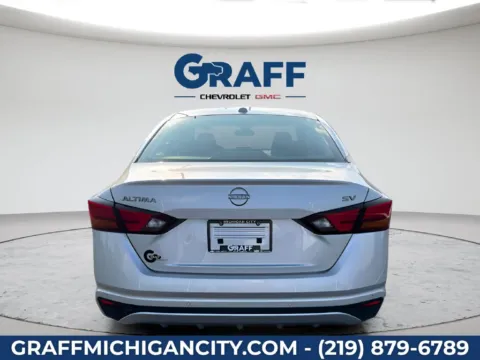 More photos of 2024 Nissan Altima 2.5 SV at Graff Chevrolet GMC of Michigan City, IN