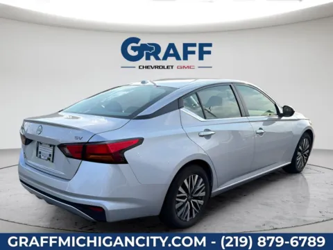 More photos of 2024 Nissan Altima 2.5 SV at Graff Chevrolet GMC of Michigan City, IN