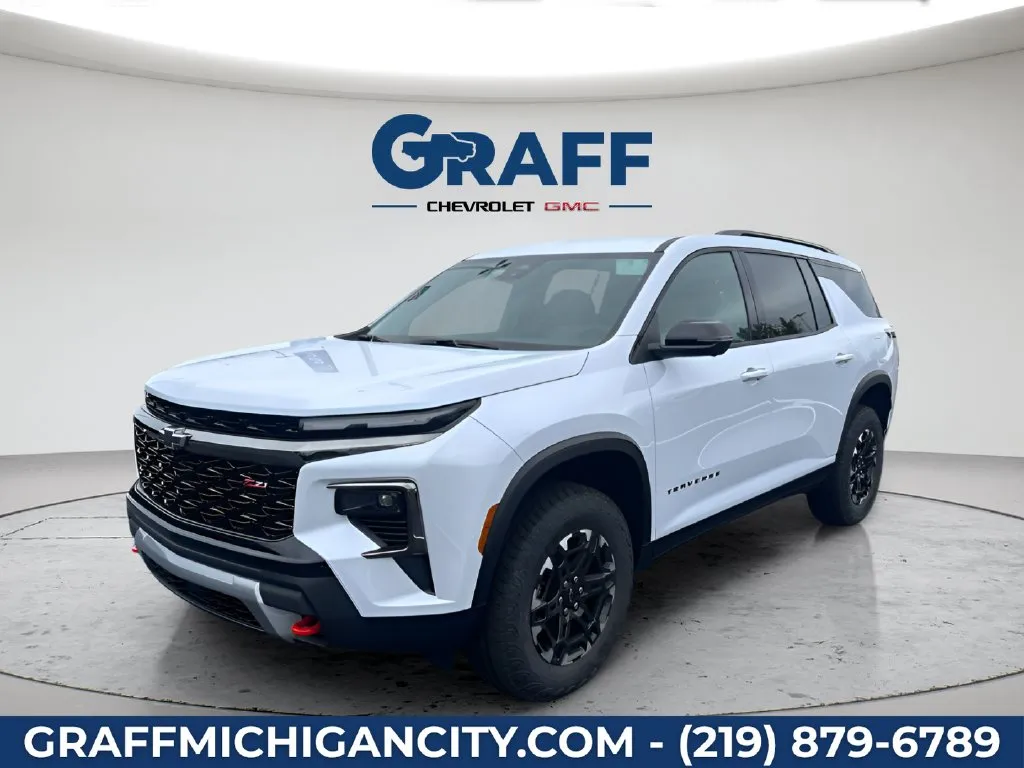White 2027 Chevrolet Traverse Z71 for sale in Michigan City, IN