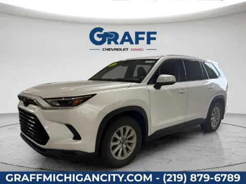 Unknown 2024 Toyota Grand Highlander XLE for sale in Michigan City, IN