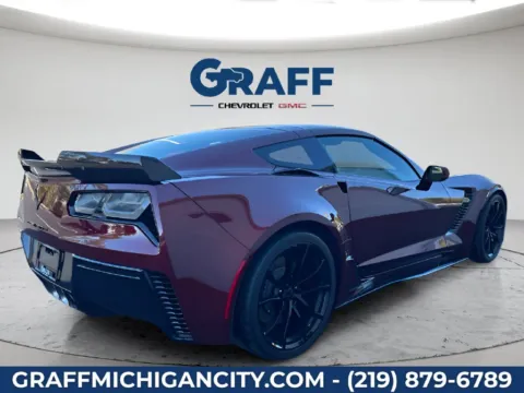 More photos of 2018 Chevrolet Corvette Z06 at Graff Chevrolet GMC of Michigan City, IN