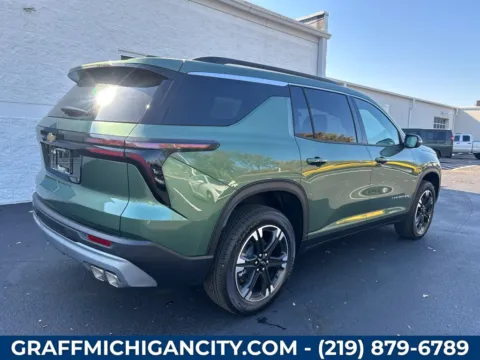 More photos of 2027 Chevrolet Traverse LT at Graff Chevrolet GMC of Michigan City, IN