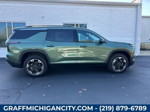 More photos of 2027 Chevrolet Traverse LT at Graff Chevrolet GMC of Michigan City, IN