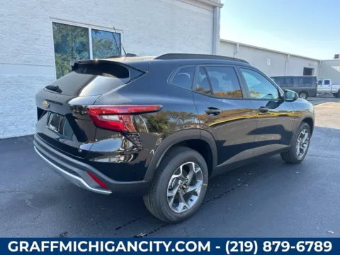 More photos of 2026 Chevrolet Trax LT at Graff Chevrolet GMC of Michigan City, IN