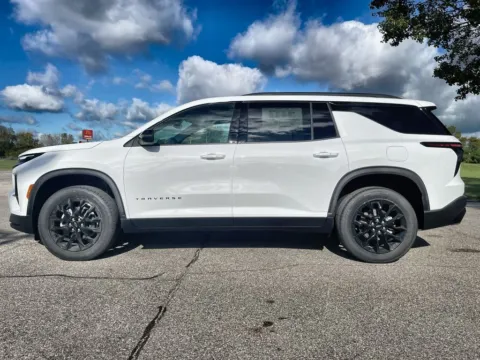 More photos of 2026 Chevrolet Traverse LT at Graff Chevrolet of Chesterton, IN