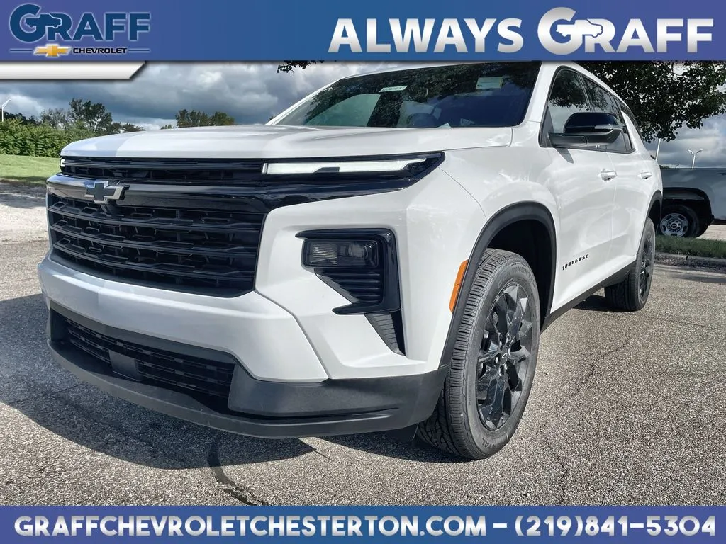 White 2026 Chevrolet Traverse LT for sale in Burns Harbor, IN