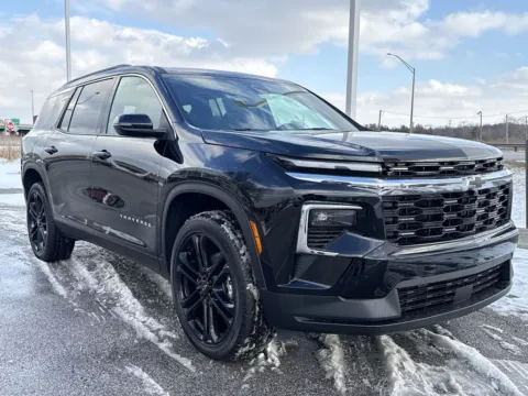 Photos of 2026 Chevrolet Traverse LT for sale in Burns Harbor, IN at Graff Chevrolet of Chesterton