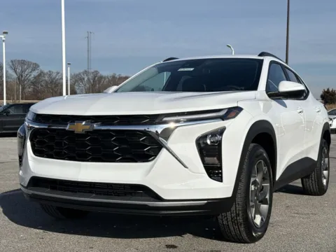 White 2026 Chevrolet Trax LT for sale in Burns Harbor, IN