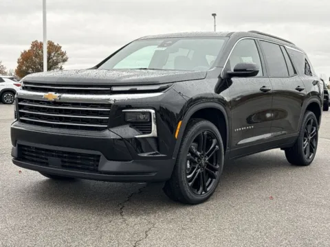 More photos of 2026 Chevrolet Traverse LT at Graff Chevrolet of Chesterton, IN