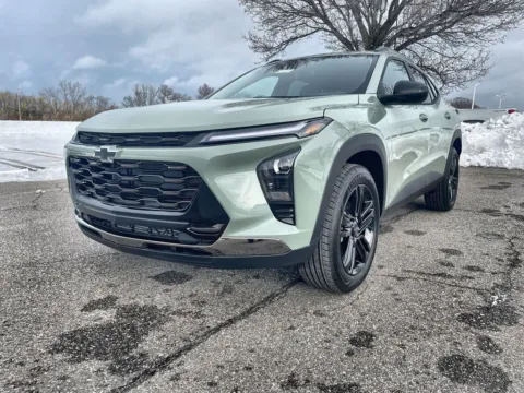 Green 2026 Chevrolet Trax ACTIV for sale in Burns Harbor, IN