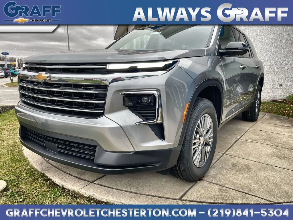 Gray 2026 Chevrolet Traverse LT for sale in Burns Harbor, IN