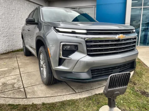 Photos of 2026 Chevrolet Traverse LT for sale in Burns Harbor, IN at Graff Chevrolet of Chesterton