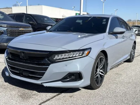 More photos of 2021 Honda Accord Touring 2.0T at Graff Chevrolet of Chesterton, IN