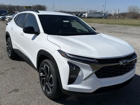 Photos of 2026 Chevrolet Trax 2RS for sale in Burns Harbor, IN at Graff Chevrolet of Chesterton