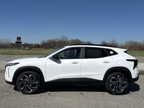 More photos of 2026 Chevrolet Trax 2RS at Graff Chevrolet of Chesterton, IN