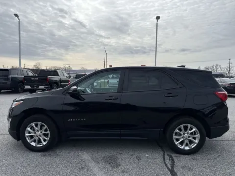 More photos of 2021 Chevrolet Equinox LS at Graff Chevrolet of Chesterton, IN