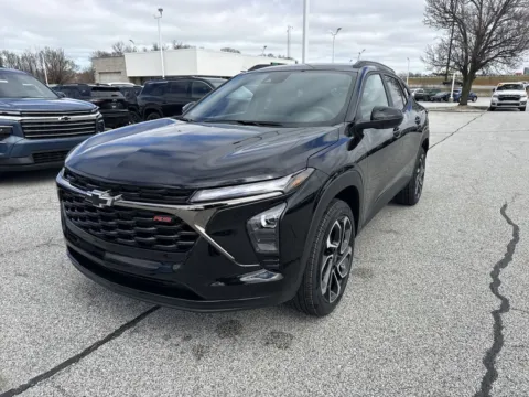 More photos of 2026 Chevrolet Trax 2RS at Graff Chevrolet of Chesterton, IN