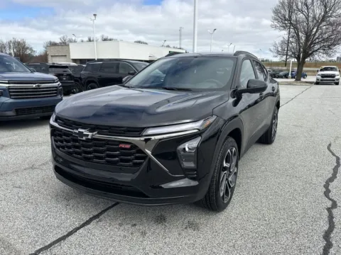 Black 2026 Chevrolet Trax 2RS for sale in Burns Harbor, IN