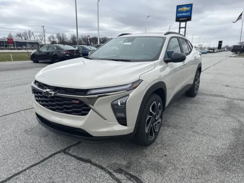 More photos of 2026 Chevrolet Trax 2RS at Graff Chevrolet of Chesterton, IN