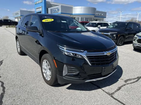 Photos of 2024 Chevrolet Equinox LT for sale in Burns Harbor, IN at Graff Chevrolet of Chesterton