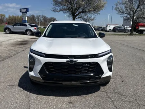 Another view of 2026 Chevrolet Trax ACTIV for sale in Burns Harbor, IN at Graff Chevrolet of Chesterton