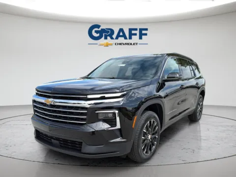 Black 2026 Chevrolet Traverse LT for sale in Burns Harbor, IN