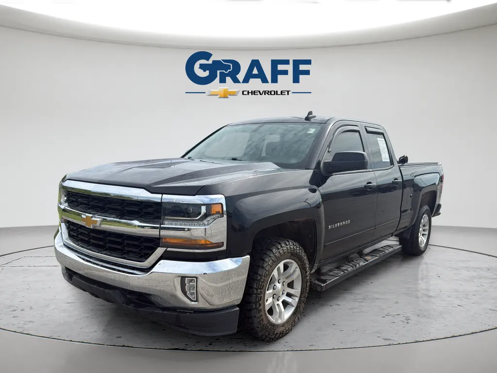 Black 2018 Chevrolet Silverado 1500 LT for sale in Burns Harbor, IN