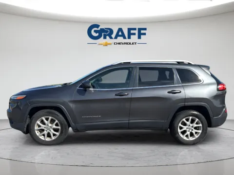 Another view of 2016 Jeep Cherokee Latitude for sale in Burns Harbor, IN at Graff Chevrolet of Chesterton