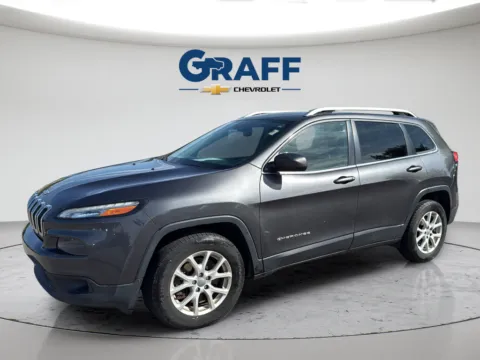 Photos of 2016 Jeep Cherokee Latitude for sale in Burns Harbor, IN at Graff Chevrolet of Chesterton