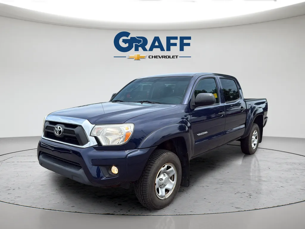 Blue 2013 Toyota Tacoma for sale in Burns Harbor, IN