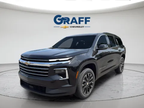 Black 2026 Chevrolet Traverse LT for sale in Burns Harbor, IN