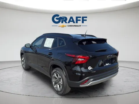 More photos of 2025 Chevrolet Trax LT at Graff Chevrolet of Chesterton, IN