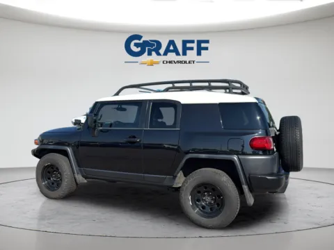 More photos of 2008 Toyota FJ Cruiser at Graff Chevrolet of Chesterton, IN