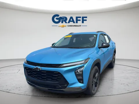 Blue 2025 Chevrolet Trax ACTIV for sale in Burns Harbor, IN