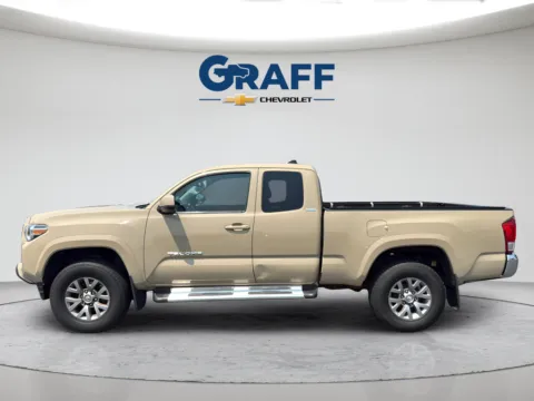 Another view of 2016 Toyota Tacoma SR5 for sale in Burns Harbor, IN at Graff Chevrolet of Chesterton