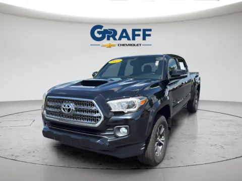 Black 2017 Toyota Tacoma TRD Sport for sale in Burns Harbor, IN